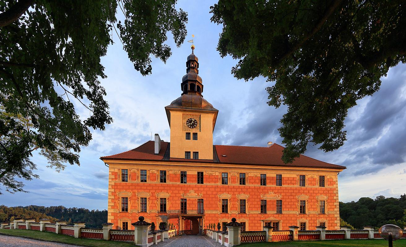 Schloss Bechyně (Bechin) | Südböhmen Entspannt