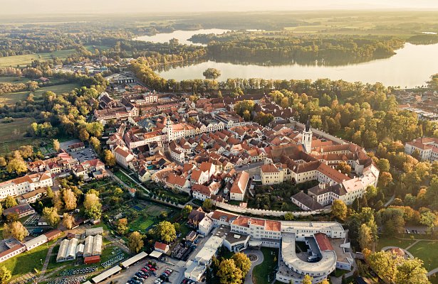 Prawdziwe historyczne miasta Czech Południowych